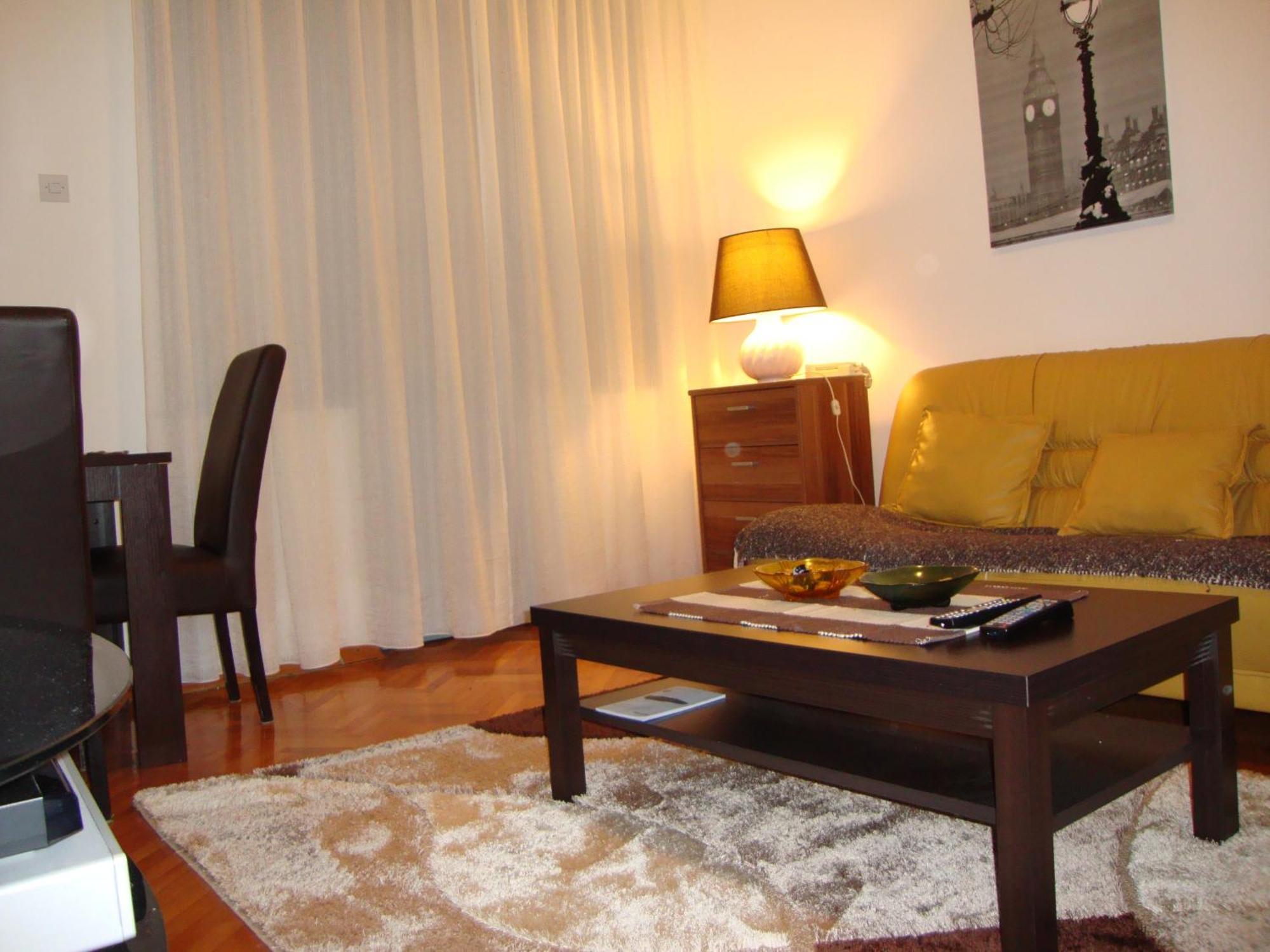 Centre Point Apartment Подгорица Номер фото